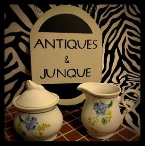 Malaysia Sugar and Creamer Dishes